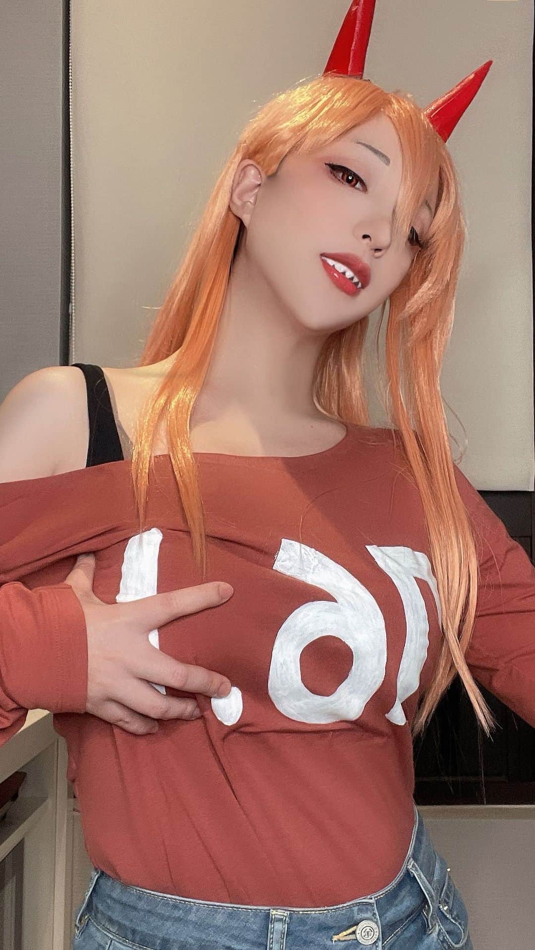 千尋のインスタグラム：「膜拜本大爺！ #chainsawman #powercosplay」