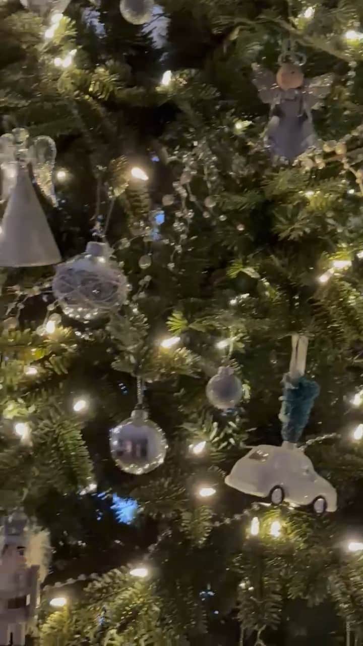キャサリン・ジェンキンスのインスタグラム：「Excited for the big day tomorrow? 🎄」