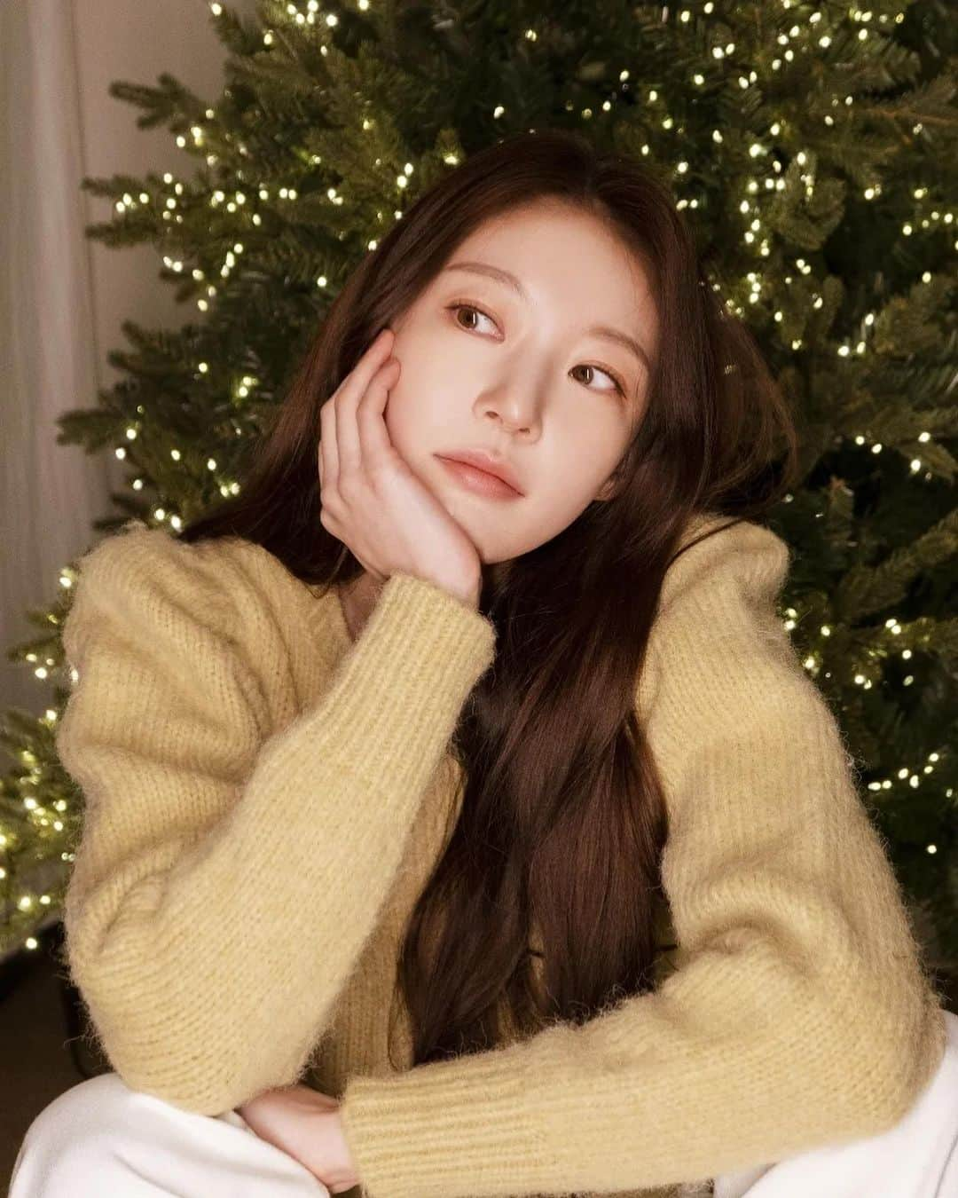 コン・スンヨンさんのインスタグラム写真 - (コン・スンヨンInstagram)「Merry Christmas🎄」12月24日 19時33分 - 0seungyeon