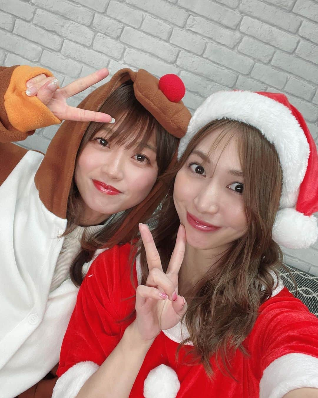 大島麻衣さんのインスタグラム写真 - (大島麻衣Instagram)「MerryChristmasEve💋 素敵な夜を、、、🎄🤶」12月24日 20時09分 - maioshima911