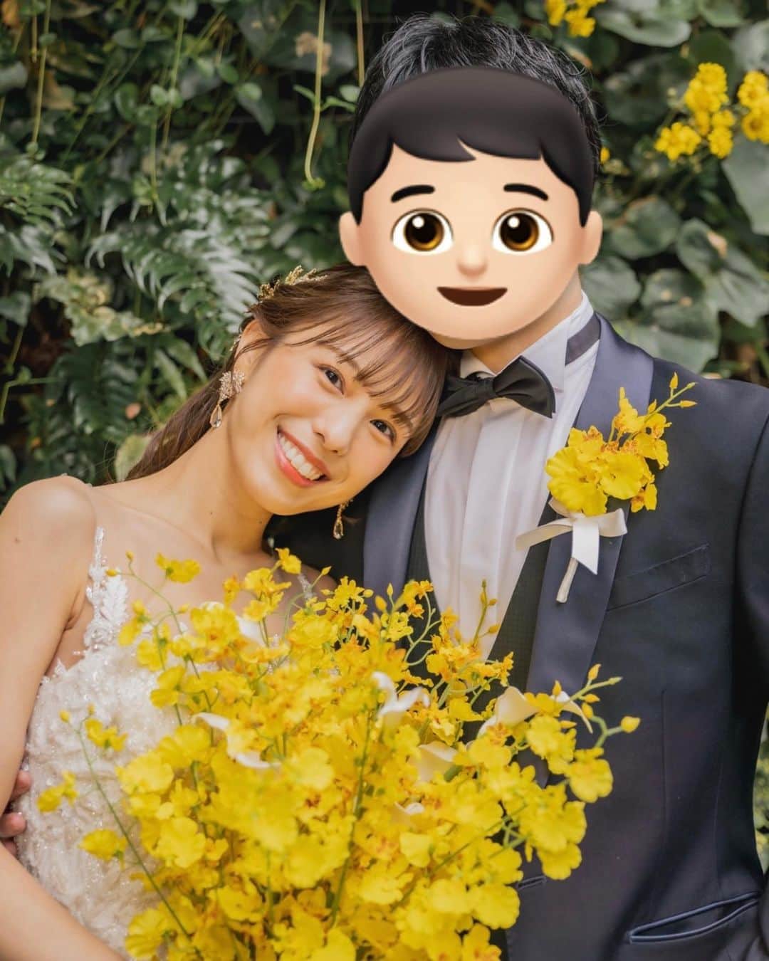 小嶋菜月のインスタグラム：「💐ご報告です💐 . . この度、以前よりお付き合いしていた方と 結婚致しました💍✨ . . 旦那さんは、誠実で、とっても優しくて、 頼り甲斐のある男性です👦🏻 . . これからは２人で足並みを揃えて 笑顔いっぱいの幸せな家庭を 築いていけたらと思っています👰‍♀️🤵‍♂️❤️ . . 今まで私の事を応援してくださっていた方々には ちゃんと自分からお伝えしたかったので この場を借りてご報告させていただきました。 . . まだまだ未熟な私ですが、 これからもよろしくお願い致します🥹❤️ . . #結婚しました #これからもよろしくお願いします」