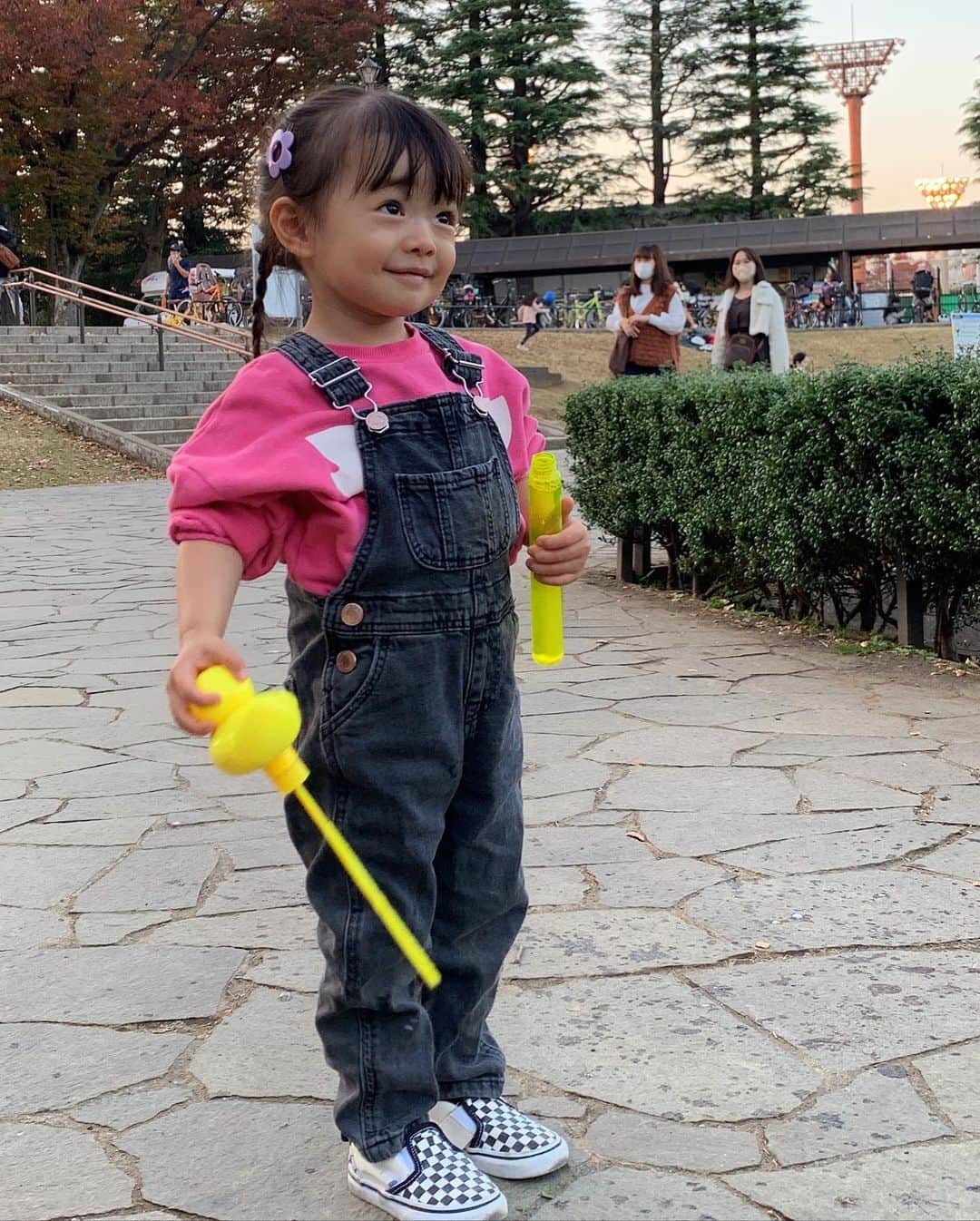 のインスタグラム：「今もシャボン玉が凄い好き🫧💕」