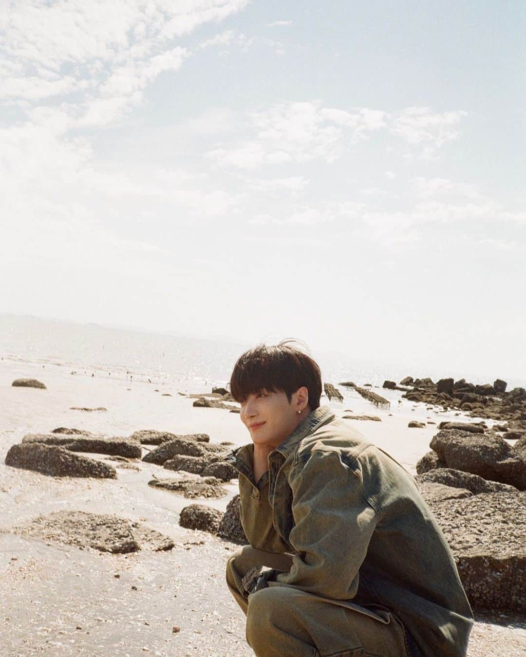 JR のインスタグラム：「메리크리스마스🎄」