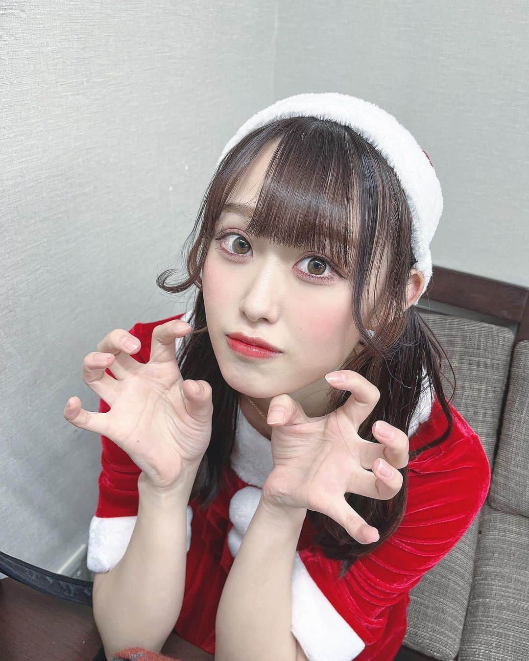 高橋真由のインスタグラム：「・ メリクリ！」
