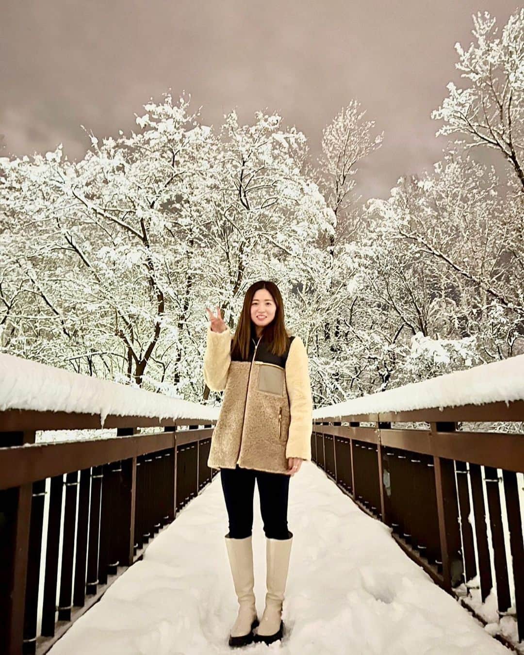 清水梨紗のインスタグラム：「. Merry Christmas🎄❄️」