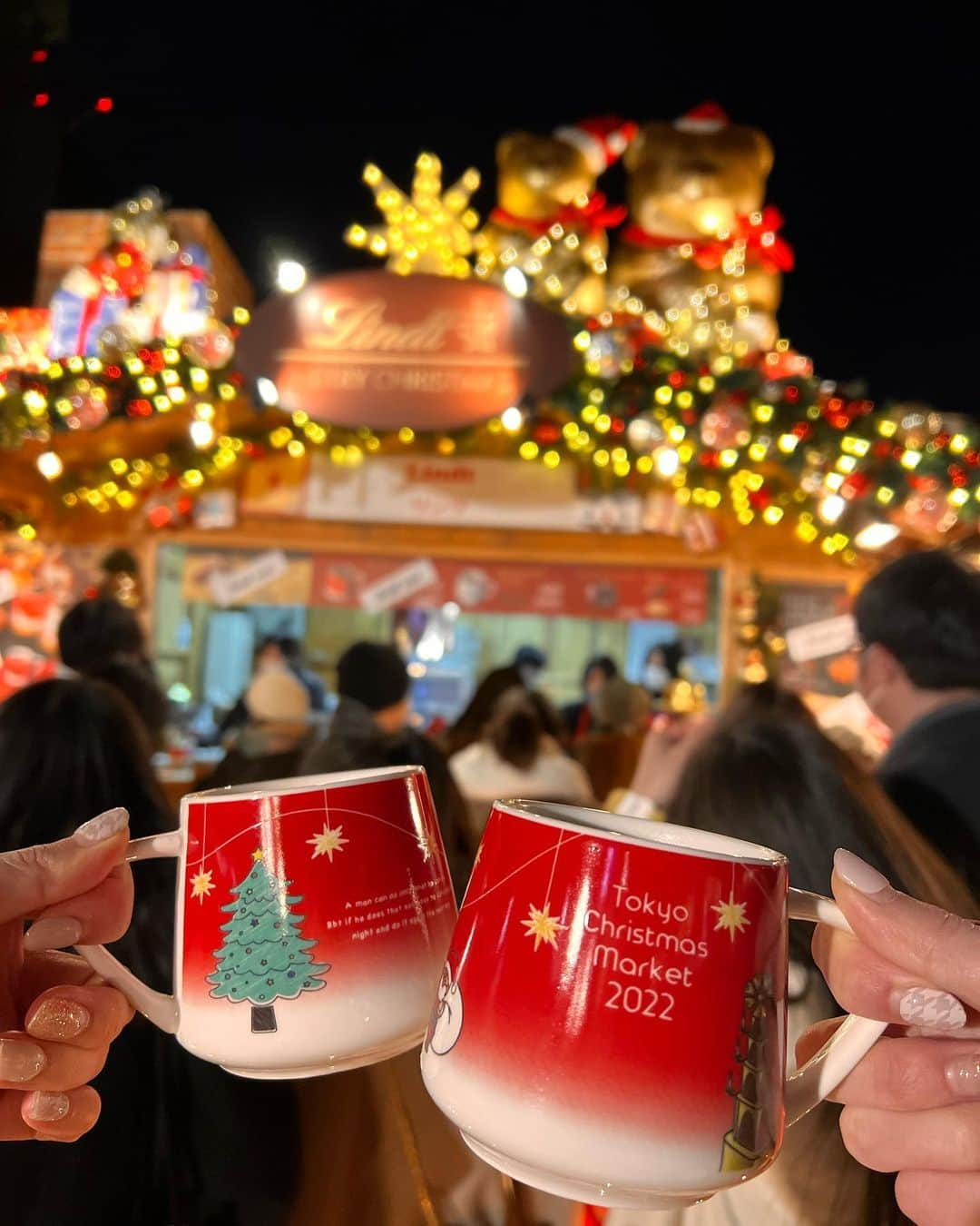 伊藤美優さんのインスタグラム写真 - (伊藤美優Instagram)「Merry Christmas〜♡🎄🎅🏻🎁  #東京クリスマスマーケット #日比谷公園 #クリスマスマーケット #日比谷公園クリスマスマーケット#クリスマス #christmas #イルミネーション #クリスマスコーデ #크리스마스 #패션」12月25日 1時19分 - miyuuuuu_ito