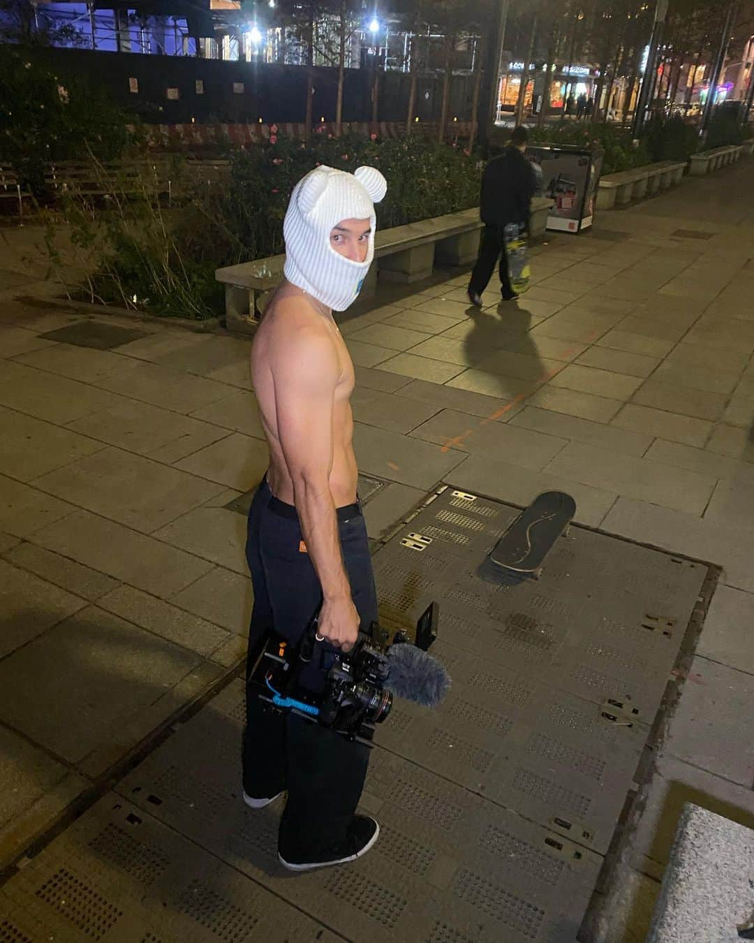 山下京之助さんのインスタグラム写真 - (山下京之助Instagram)「@filmerluke was legend in a freezing cold weather  @erasedxproject New York trip video is now live!!」12月25日 13時05分 - _kyonosuke_