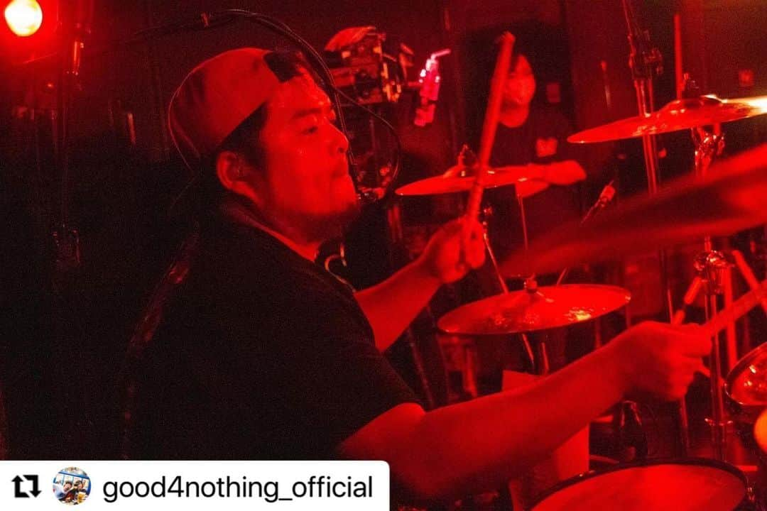 U-tanさんのインスタグラム写真 - (U-tanInstagram)「最高のライブ納めになりました！ありがとう！#Repost @good4nothing_official with @use.repost ・・・ THE SUN ALSO RISES vol167   2022.12.25 at F.A.D YOKOHAMA  年内ライブ納め！ありがとうございました！  photo by Kanade Nishikata」12月25日 10時18分 - utan_g4n