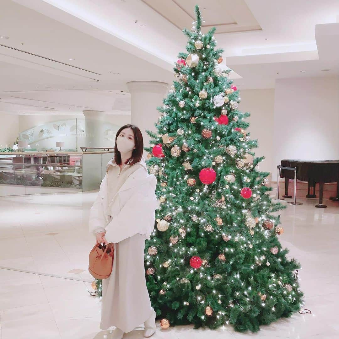 綾野アリスさんのインスタグラム写真 - (綾野アリスInstagram)「・   🤍🎄𝑀𝑒𝑟𝑟𝑦 𝐶ℎ𝑟𝑖𝑠𝑡𝑚𝑎𝑠🎄🤍   ・ photo: @noa_ano_nao」12月25日 10時48分 - alice_soiree