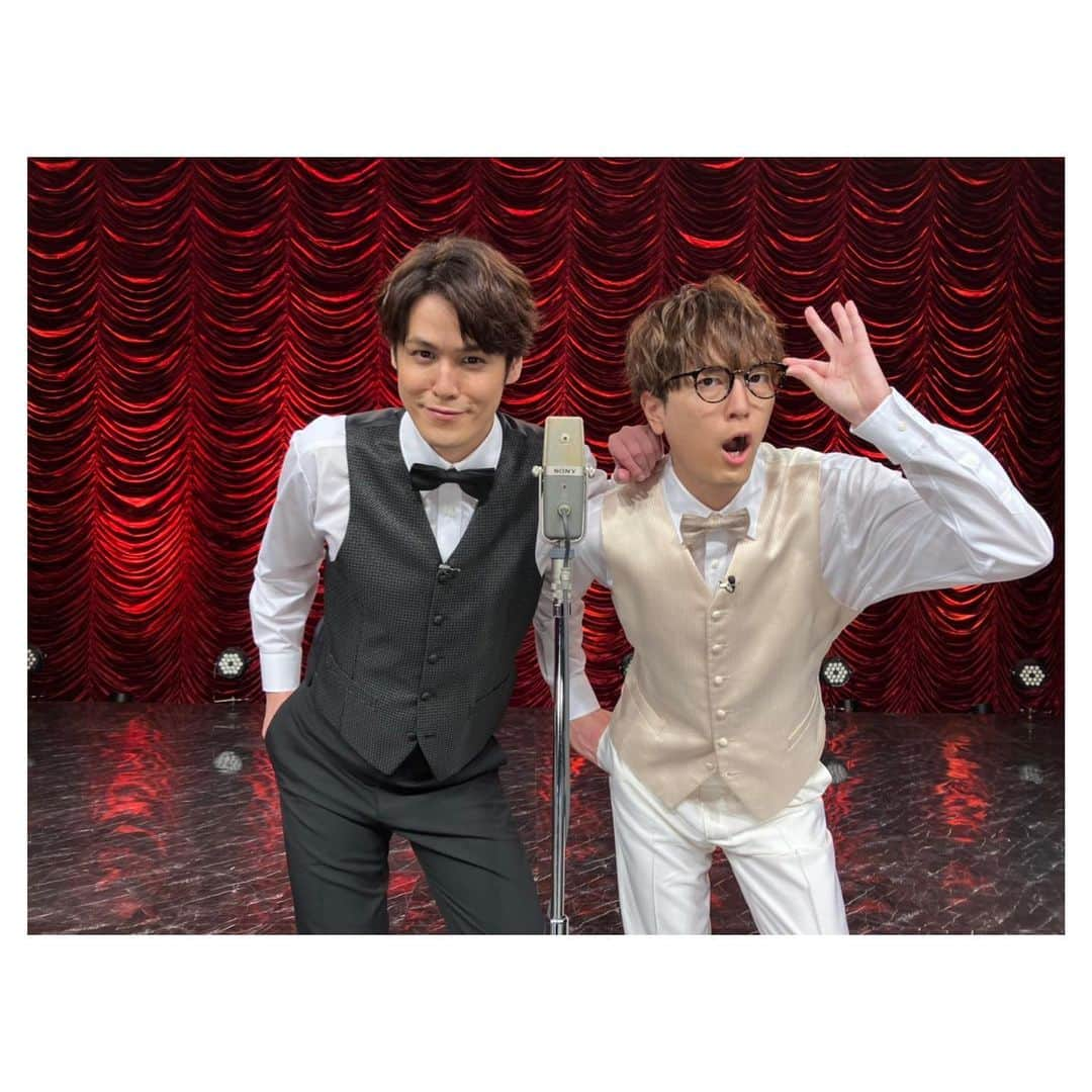 高木俊のインスタグラム：「『俺も、そう思う』 エンターテイナーズですw #宮野真守  #髙木俊  #漫才  #エンターテイナーズ  #相方  #お疲れ様」