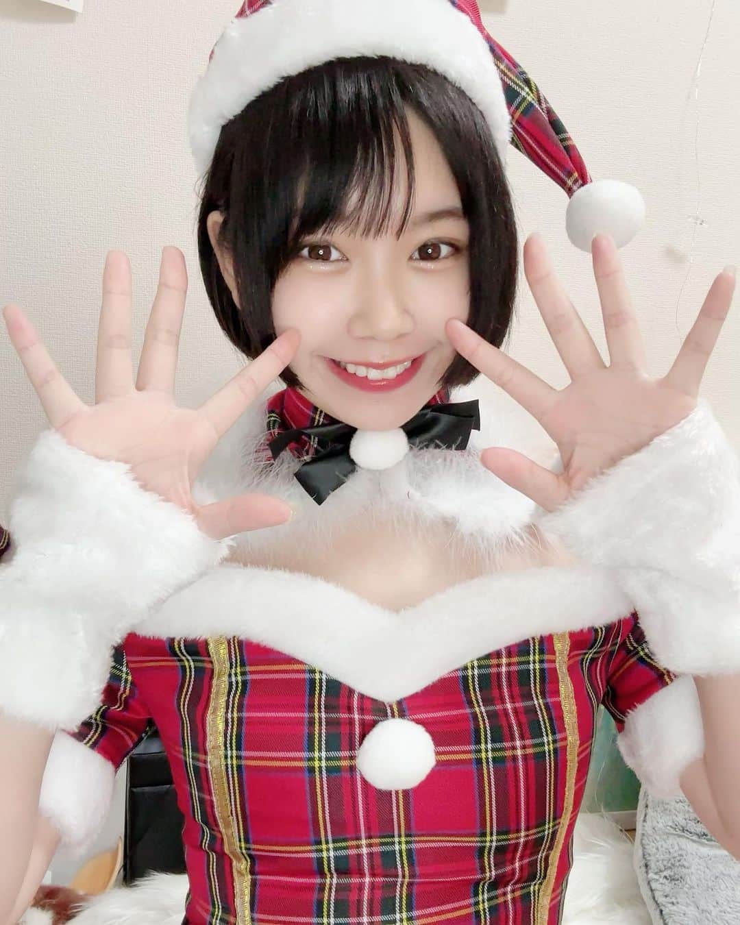 のインスタグラム：「めりくり🎄🎉🎉🎉」