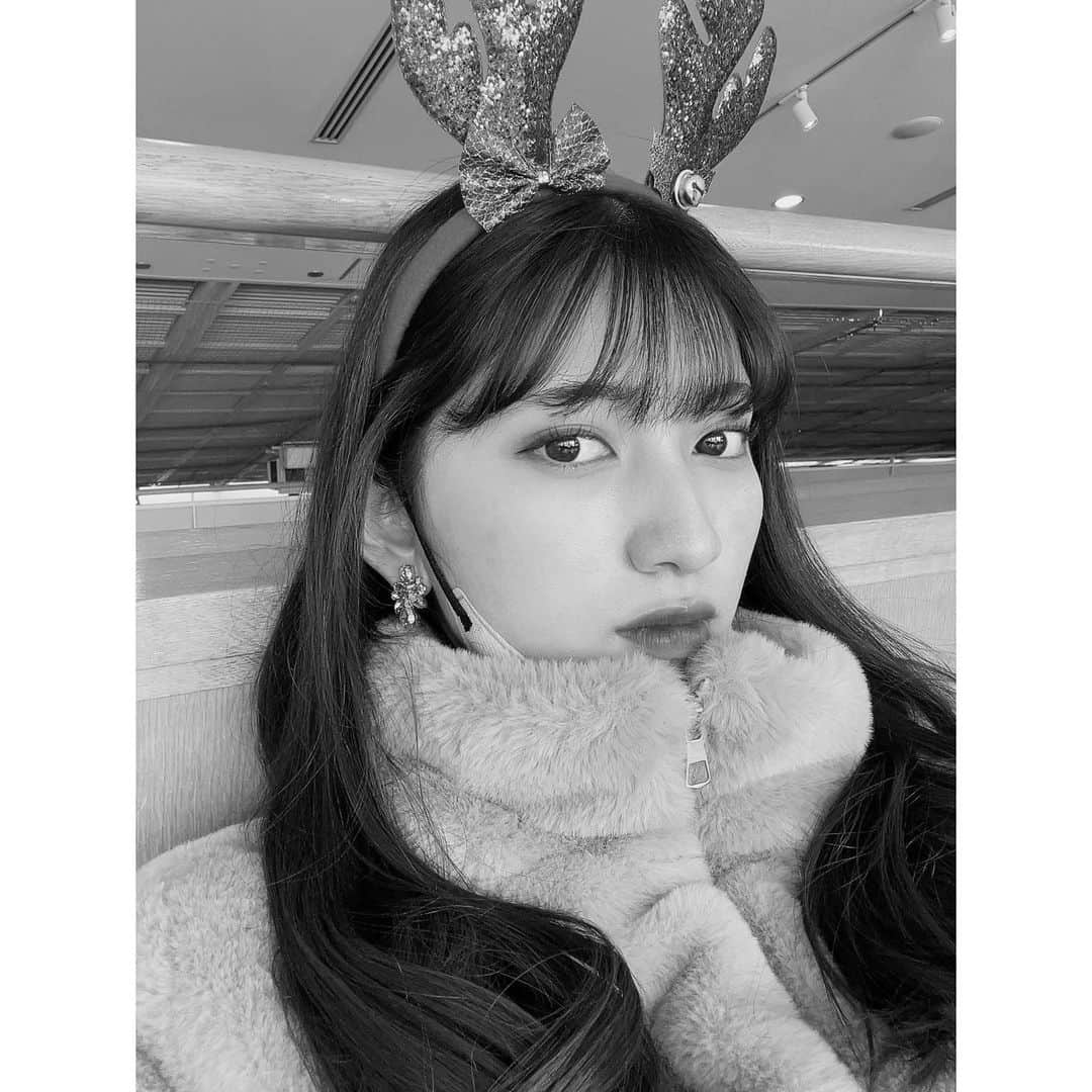 梶川愛美のインスタグラム：「🦌~♡  #Merrychristmas2022 #merrychristmas🎄  #クリスマス #トナカイ #メリクリ #크리스마스」