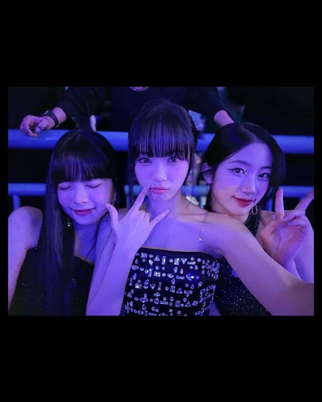 キム・チェウォンのインスタグラム：「SBS가요대전🖤🎄」
