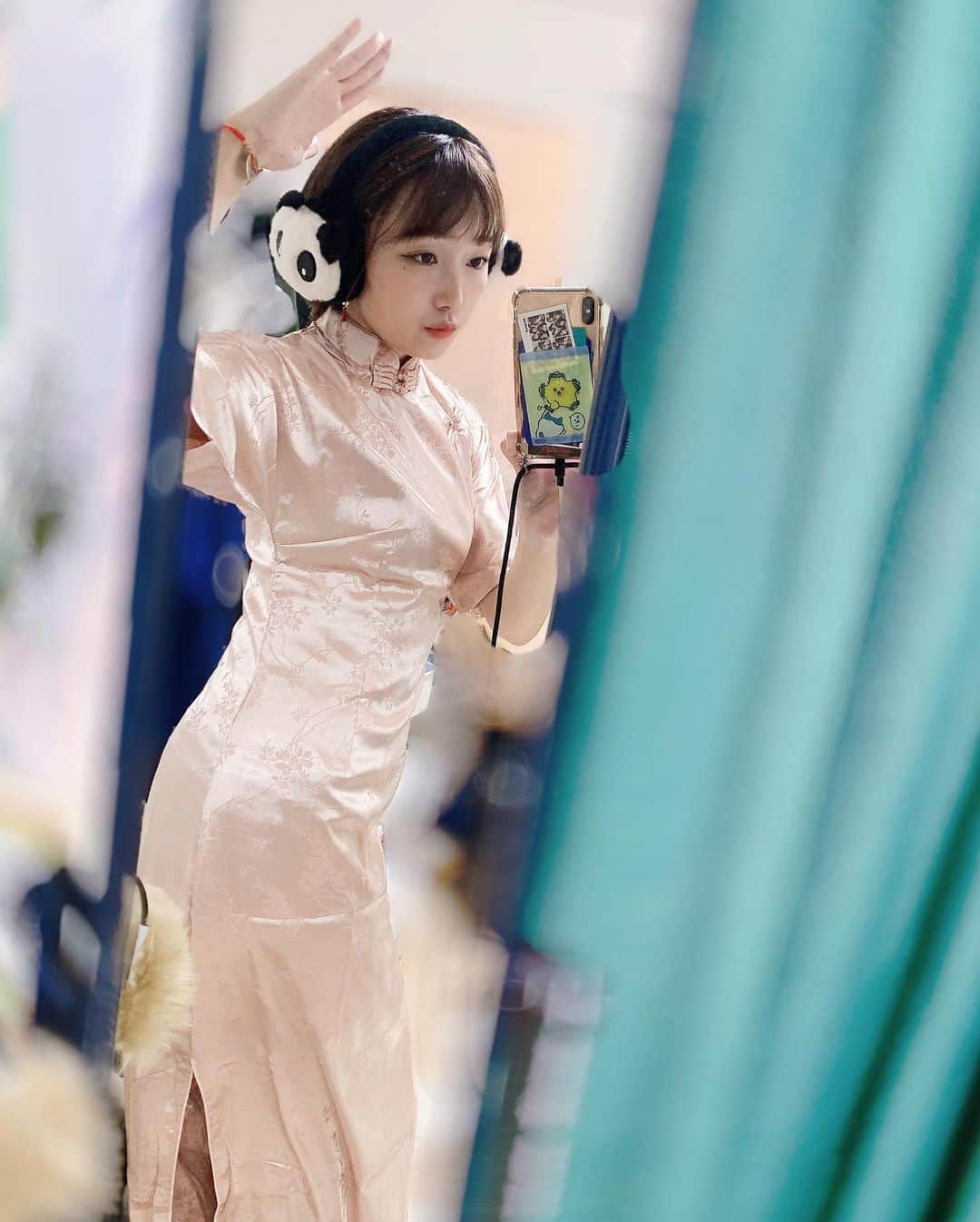 むぎさんのインスタグラム写真 - (むぎInstagram)「チャイナアドバイス #チャイナ服 #🐼 #cosplay #クリスマス」12月25日 15時15分 - mugiusagi