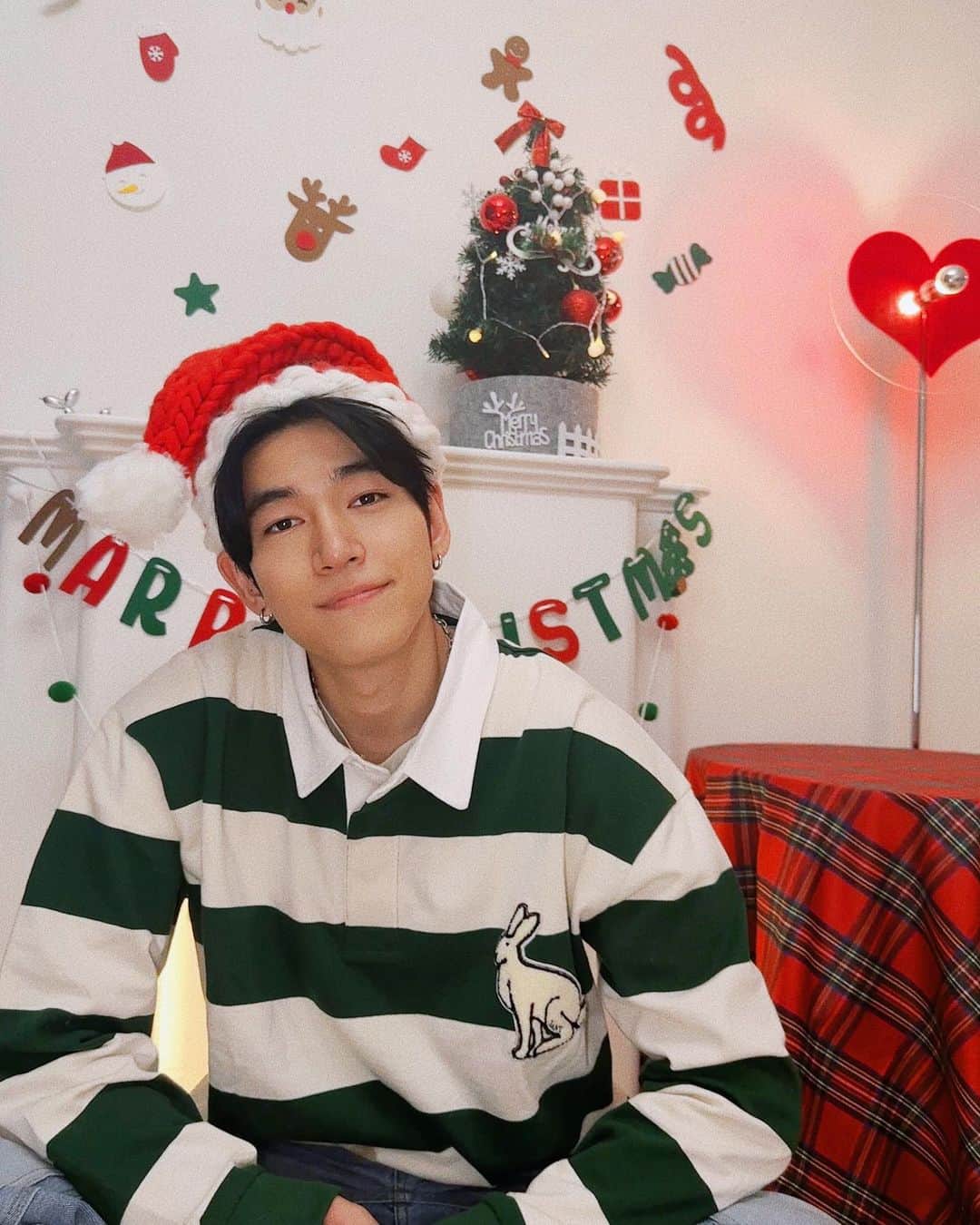 樋口葉生のインスタグラム：「Merry Christmas 🎄🧑🏻‍🎄」