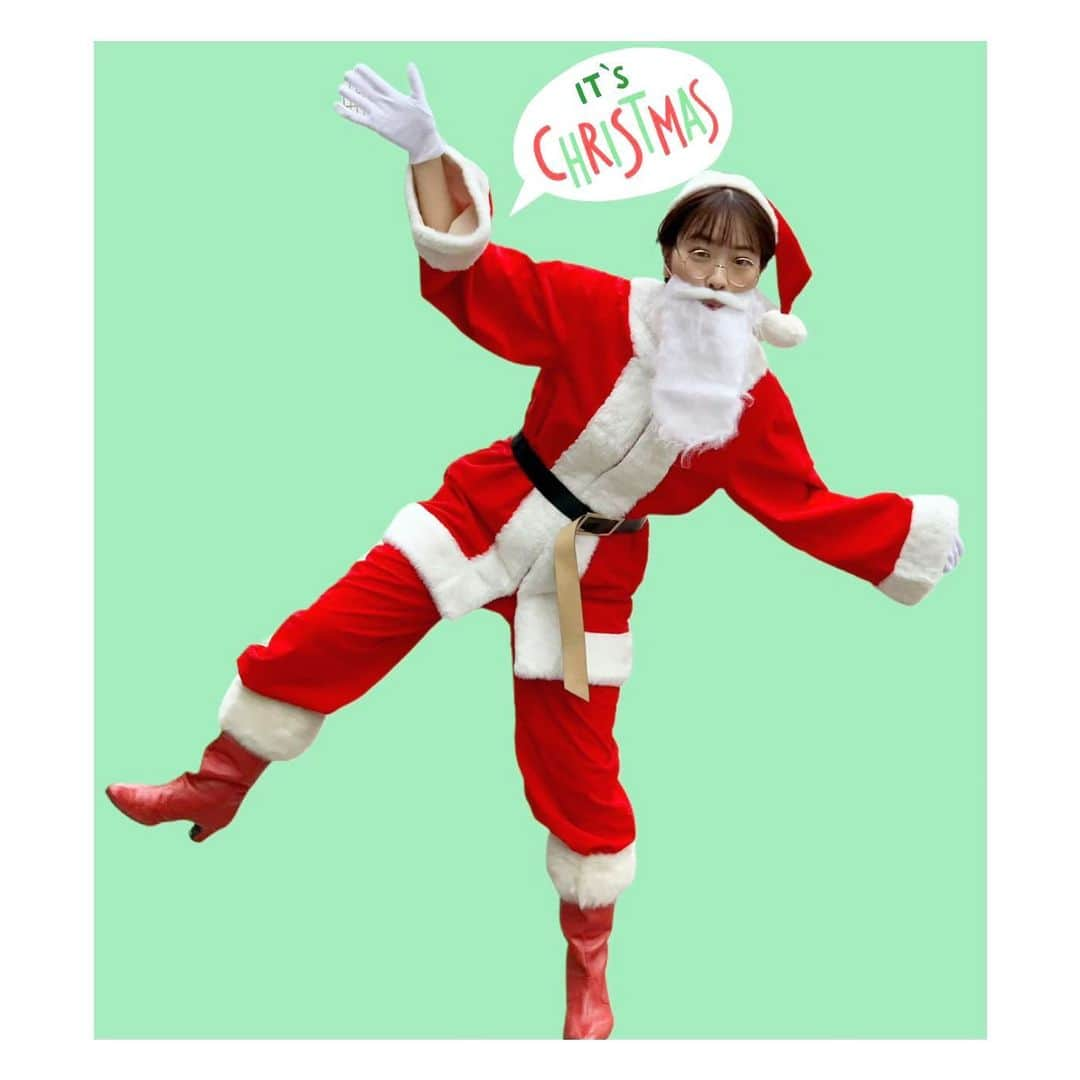 三上真奈のインスタグラム：「* すてきなクリスマスを〜〜 Ho Ho Ho 🎅🏻」