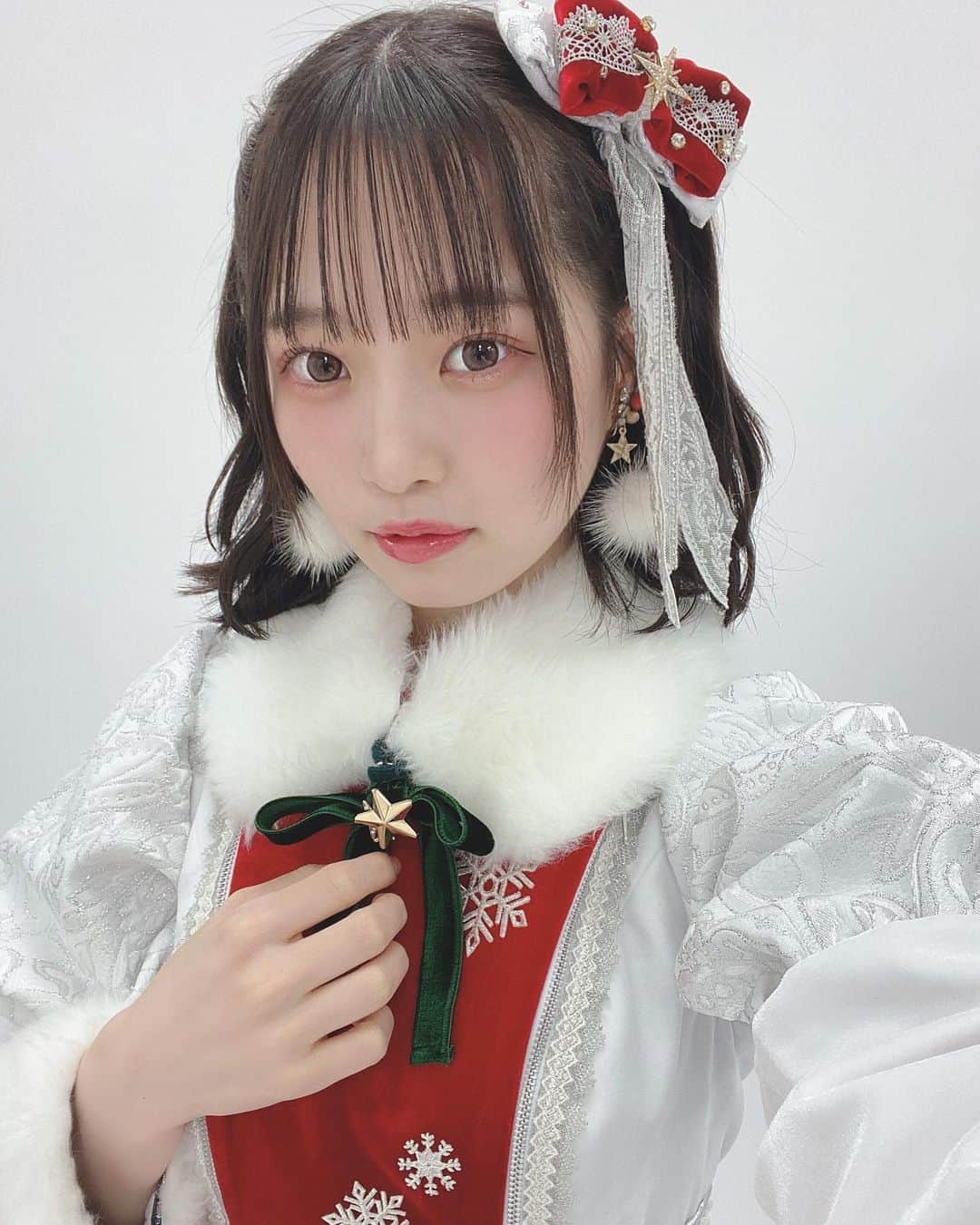 浅尾桃香さんのインスタグラム写真 - (浅尾桃香Instagram)「♡🎄Merry Christmas 🎄♡  #クリスマス #merrychristmas🎄 #アイドル #04#fyp」12月25日 20時13分 - mochimochi_48