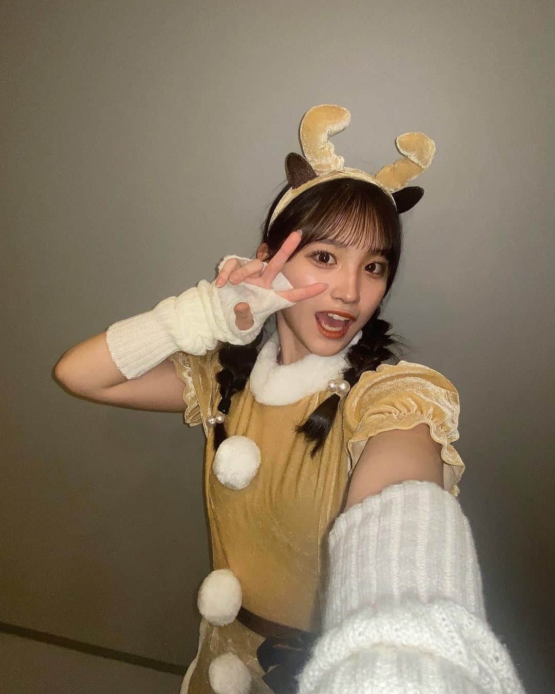 柳澤杏さんのインスタグラム写真 - (柳澤杏Instagram)「今年もたくさんお世話になった @gp_studio_ 🎄  #gp #gpSTUDIO #今日好き #今日好きになりました  #ダナン編 #柳澤杏#christmas」12月25日 20時32分 - an_yngsw