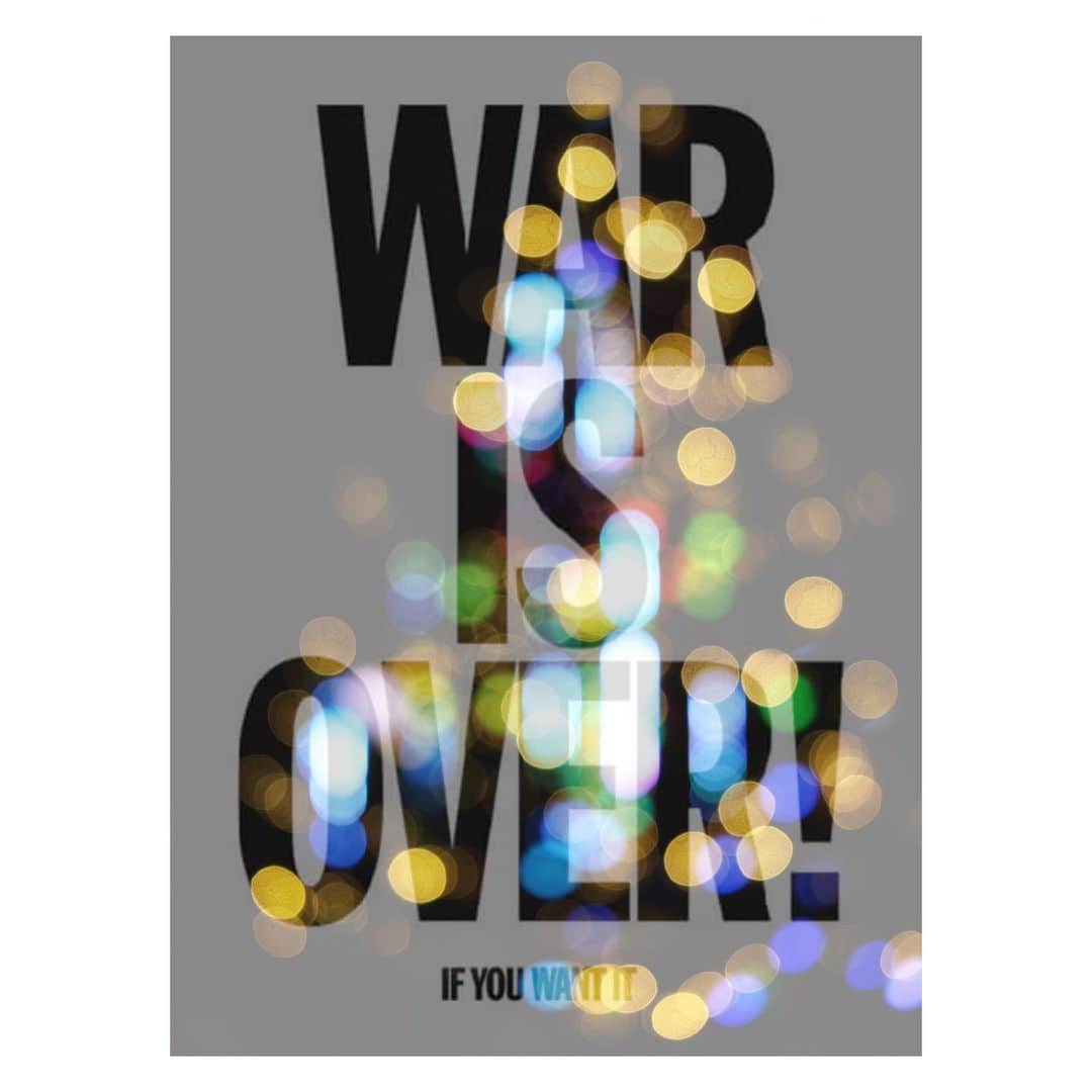 山崎直子さんのインスタグラム写真 - (山崎直子Instagram)「#warisover If you want it.  今年は胸により響いて、繰り返し聴いちゃう #nowar  #jhonlennon #yokoono #happyxmas」12月25日 23時58分 - yamanaon