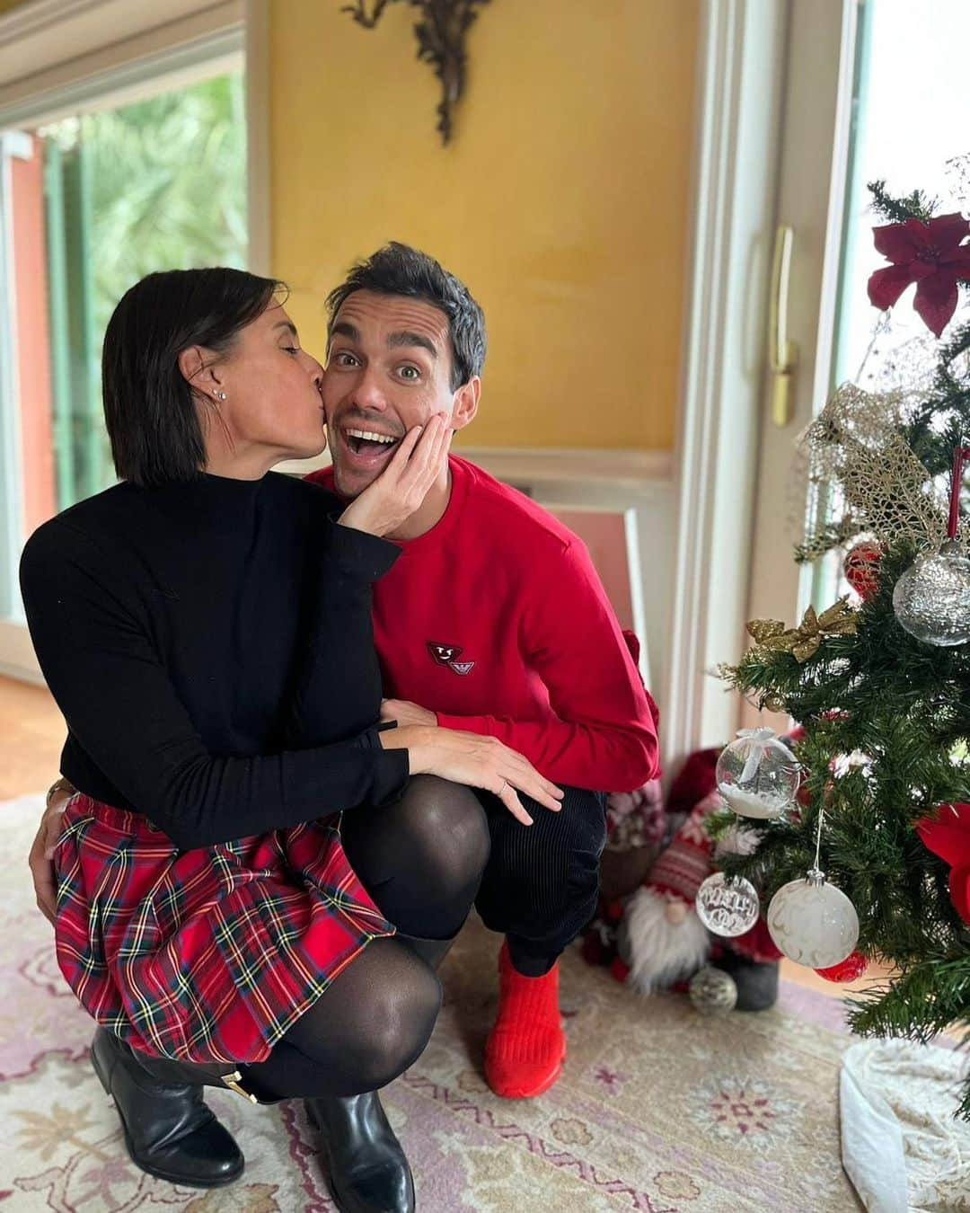 ファビオ・フォニーニのインスタグラム：「Merry Christmas 🎄🎅🏼❤️」