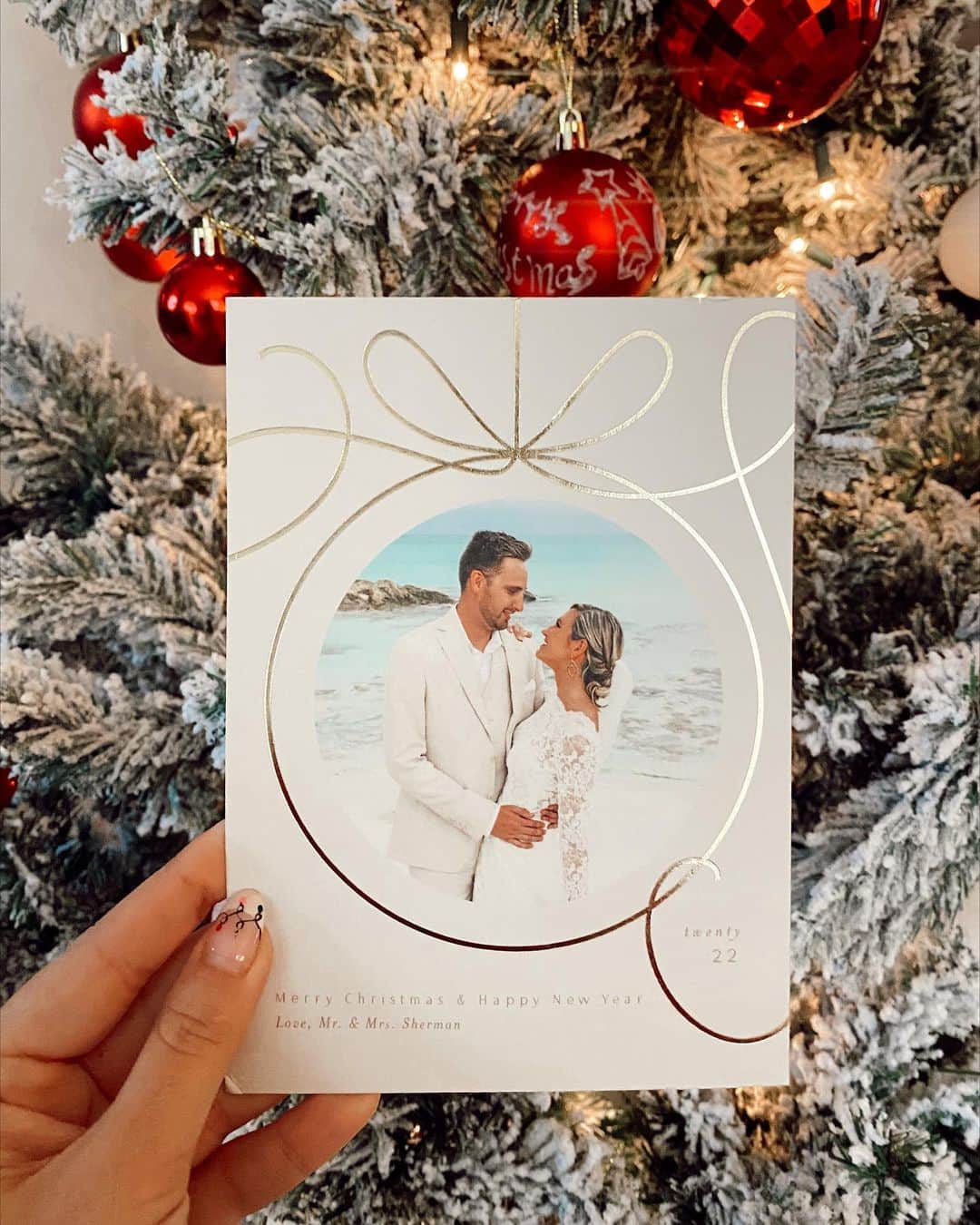 サシャ・カリスのインスタグラム：「Merry Christmas 🎄  - The Shermans 💝」