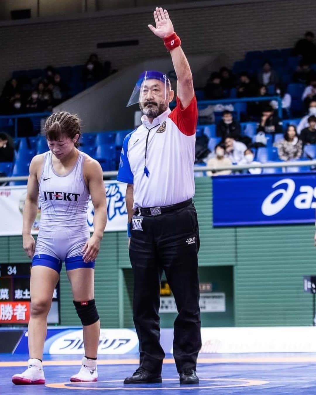 向田真優のインスタグラム：「⁡ 全日本選手権大会で負けてしまい3位でした。 会場まで応援に来てくださった方々、 本当にありがとうございました！ 次の6月に向け気持ちを切り替えて頑張ります🔥」