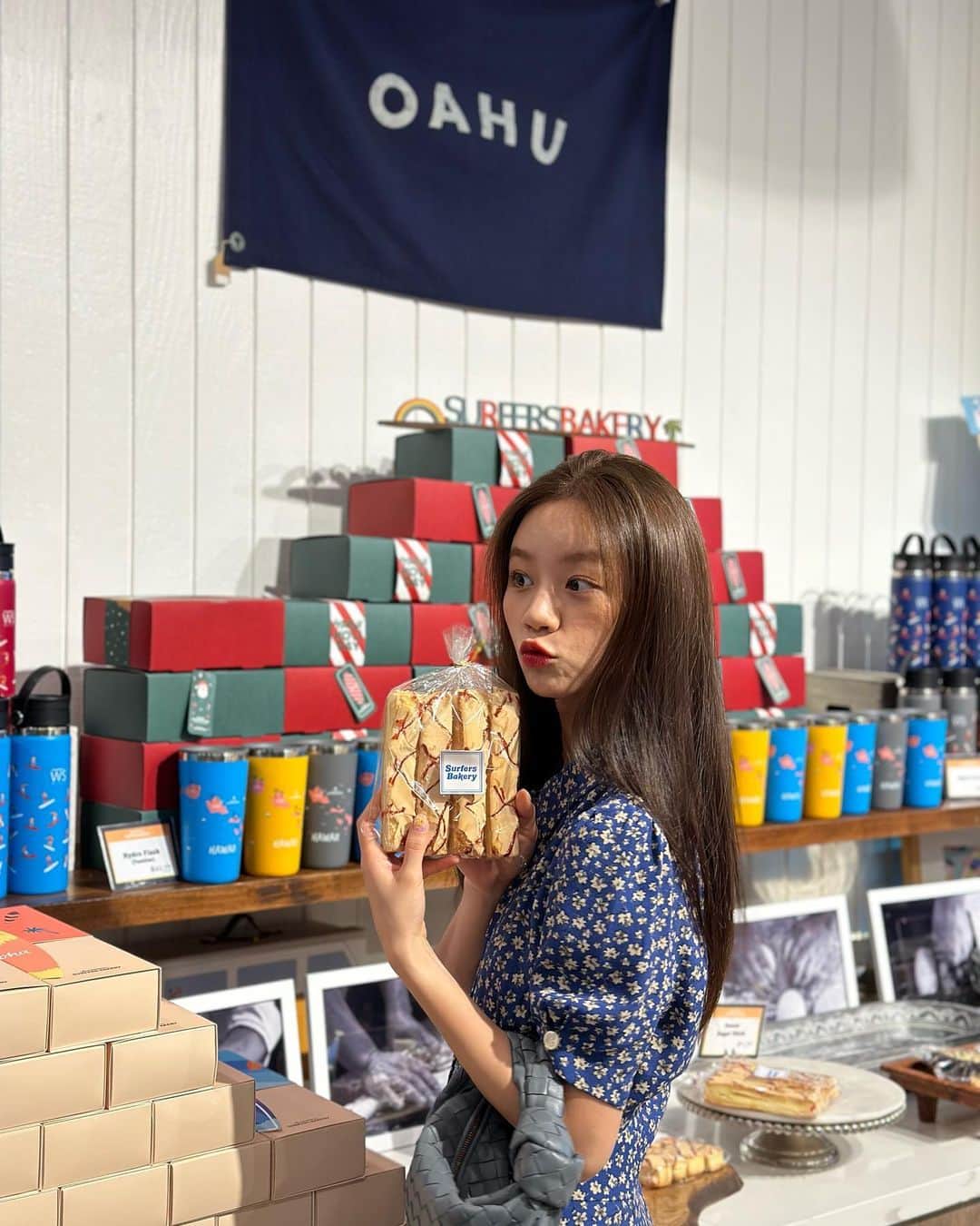 ヘリ のインスタグラム：「Christmas in hawaiiii 🌴⛄️」