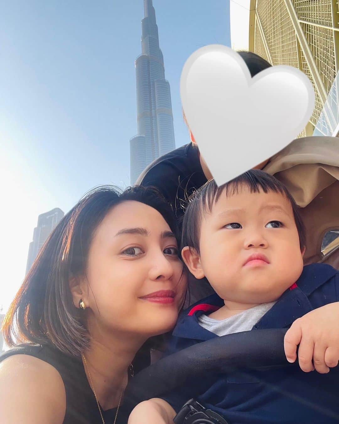 ひるいちかさんのインスタグラム写真 - (ひるいちかInstagram)「🇦🇪🇦🇪🇦🇪  🗼Burj khalifa🗼  今年も残り少なくなったから 2022年の振り返り！ 来年はもっとドバイたくさん行きたい🥺✨ #dubai #burjkhalifa  #ドバイ#アブダビ生活」12月26日 10時36分 - hiruichika