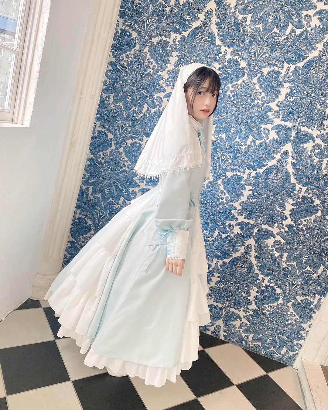 蛭田愛梨のインスタグラム：「🤍  #ALICEandthePIRATES #lolita  #kawaii」
