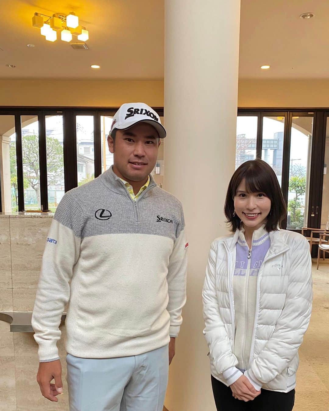 芦崎愛のインスタグラム：「先日📷✨  松山英樹選手とお仕事でご一緒し、 記念に撮って頂きました！  サッカーワールドカップもそうですが、 アスリートがご自身の夢や目標に向かって邁進する姿は、 子どもたちが「世界」を目指す道筋になっているんですよね。  すごいなぁ😌 光栄な機会を頂き感謝です。  #golf  ・ ・ ・ さて、競馬はいよいよ今年最後の開催！ 東京大賞典もありますね。 皆に幸あれ👏🏻  #人生は予想以上だ」