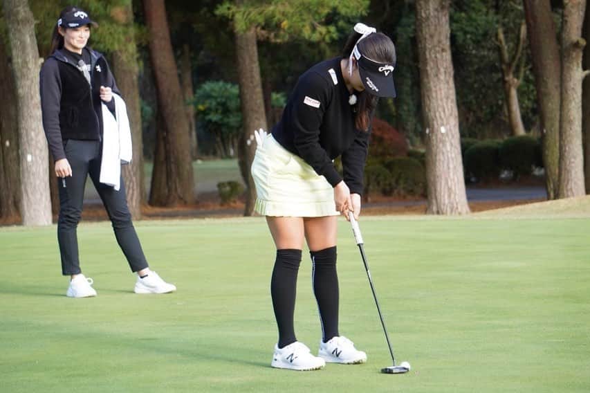 河本結のインスタグラム：「. こんにちは🔆今回は番宣です！ . 2023年2月21日（火）と 3月21日（火）の2話に分けて、 共に22時～ ゴルフネットワークの "GOLF BRAIN 78" という番組で放送されます！ . 特別なルールで９ホールを回る おもしろいラウンドでした🤭 . キャディーさんは、日体大の同級生でもある 木村　円プロ @madokaig__  にサポートしてもらいました🦁 . すんごい結末になっているので(笑) ぜひご覧ください📺 . #ゴルフネットワーク #Golf」