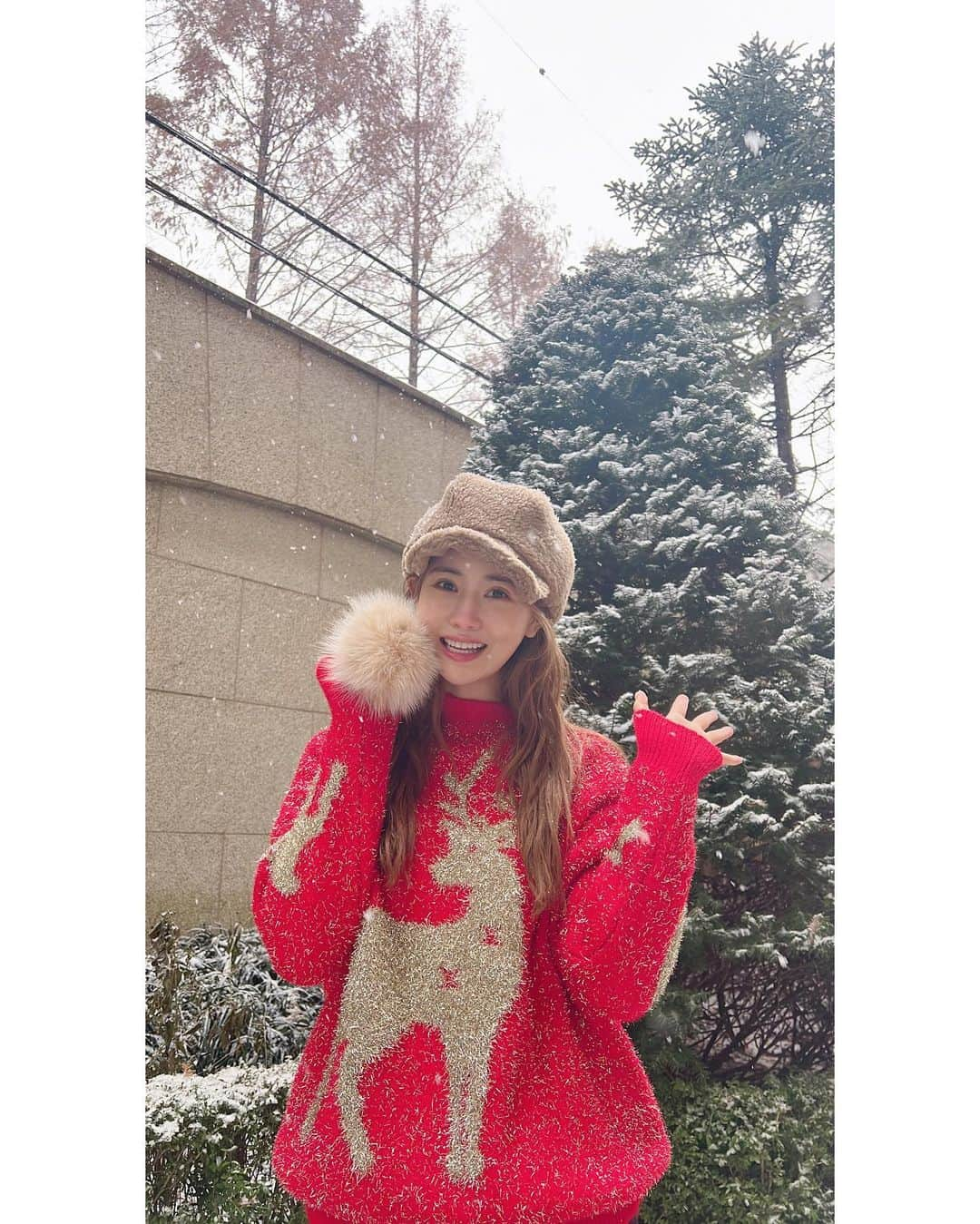 イ・ダヘさんのインスタグラム写真 - (イ・ダヘInstagram)「늦었지만 #메리크리스마스 🎄」12月26日 15時18分 - leedahey4eva