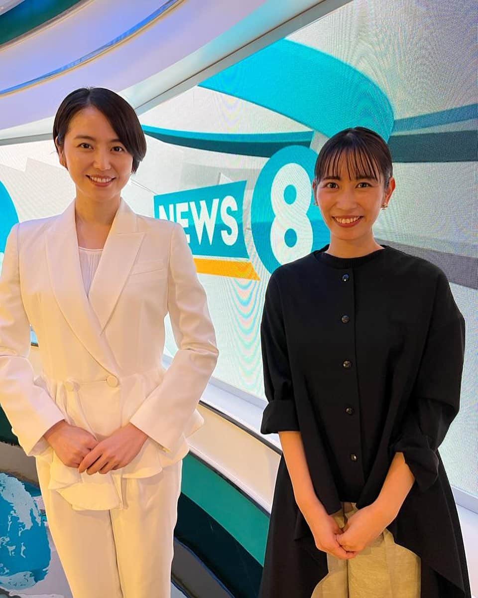 長澤まさみのインスタグラム：「今日はエルピス最終回です❤️ じっくり味わう様にこの作品を見てくれてありがとうございました😌 私がアナウンサー役を演じる為に必要な技術を側で付きっきりで支えて下さった佐藤千晶さんです🥰😍😘 ドラマを作る為に沢山の方が関わっている事を私は忘れずに、これからも頑張ります✨ あ、視聴者の皆さんもその一員ですよ〜 ありがとうございました❤️ テレビの前で待ってます💋✨✨」