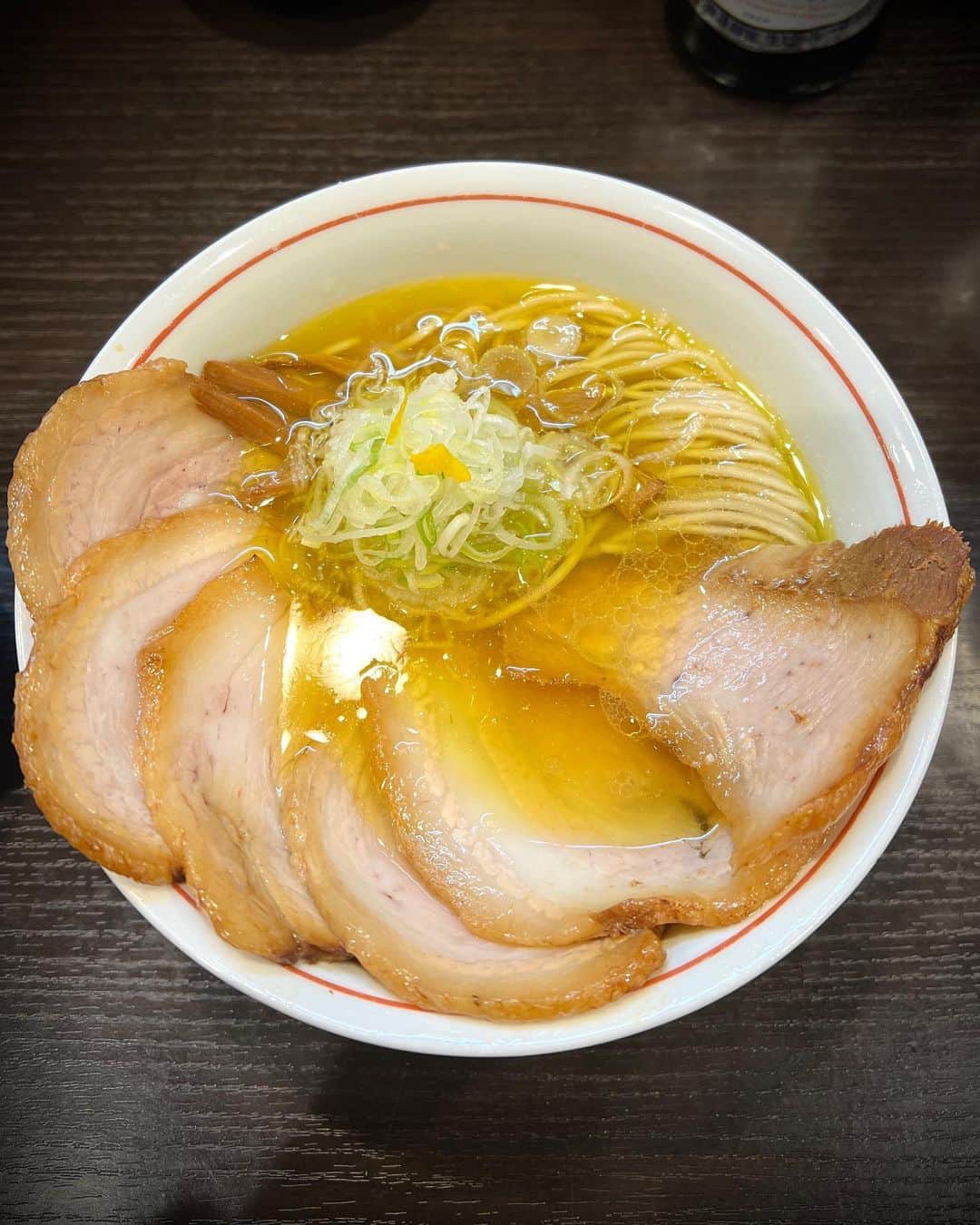 岸田メルのグルメインスタ