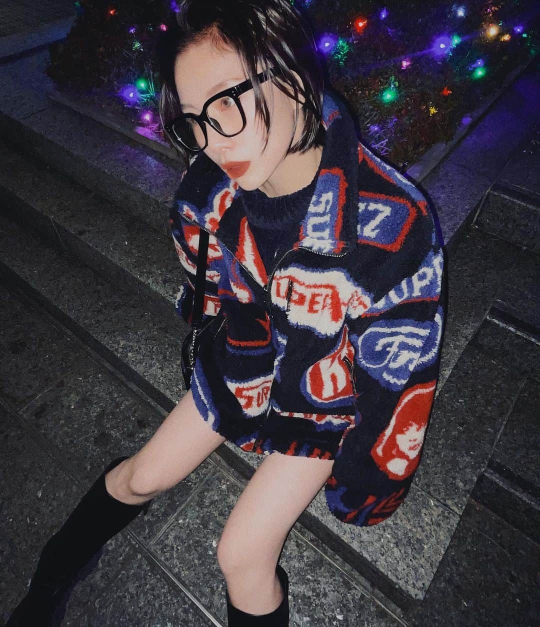 honoka のインスタグラム：「ふとももは寒くないーーー☃️ ひすのアウターかわいすぎーーー」