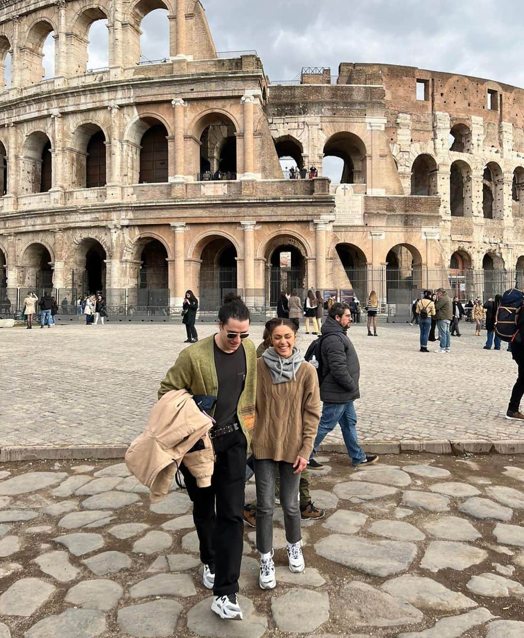 レオ・ルカ・スフォルツァさんのインスタグラム写真 - (レオ・ルカ・スフォルツァInstagram)「Tbt to Rome ❤️ One of mine and @nikolgosviiani favorite places in the world」12月26日 23時19分 - leolucasforza