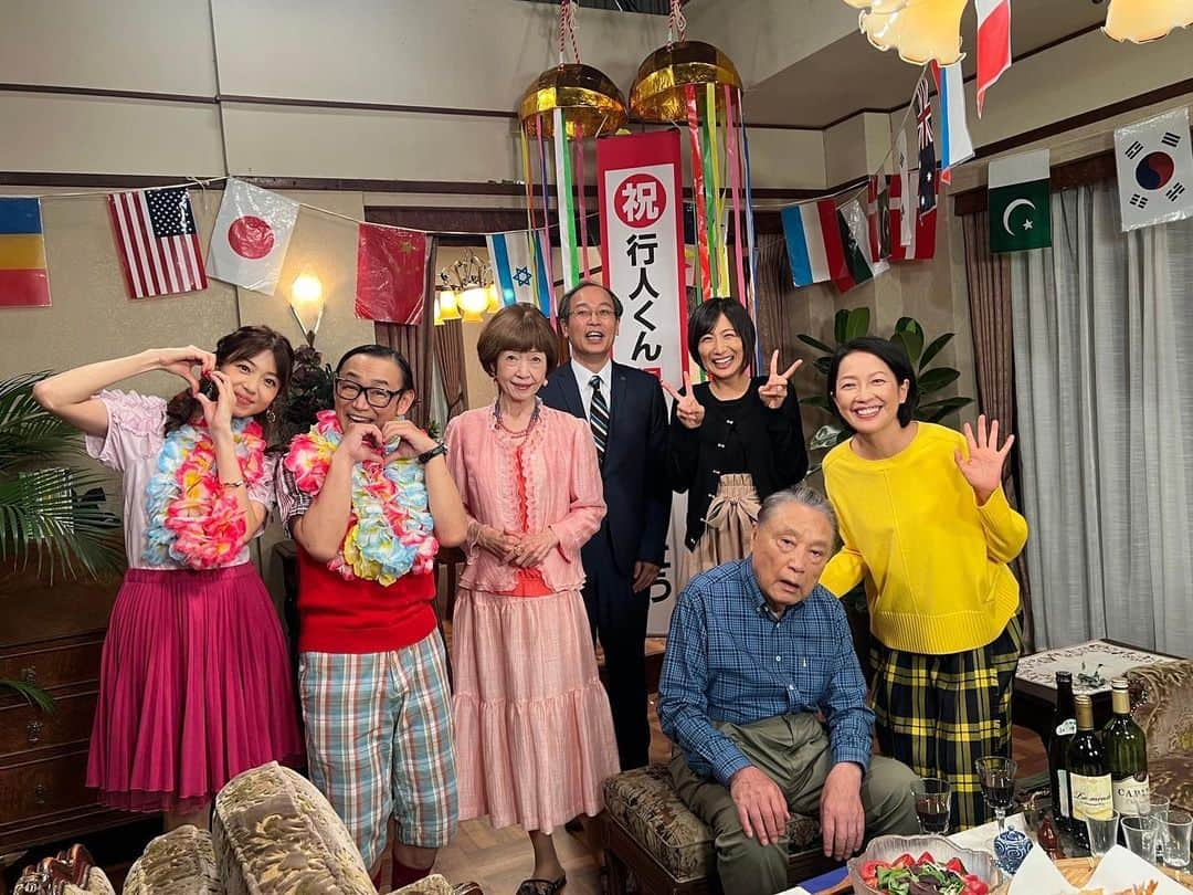 羽田美智子さんのインスタグラム写真 - (羽田美智子Instagram)「今夜テレ朝で8時から 『おかしな刑事2022 年忘れ！大感謝スペシャル！！』が放送になります❣️  数年ぶりに 行人くんこと 石井ちゃんが帰ってきて わちゃわちゃぶりが 凄いです🤣  年末のお忙しい最中と思いますが、 年忘れ！！ 一時、ゆっくりと楽しんでいただけたら嬉しいです😊  #おかしな刑事」12月27日 11時15分 - michikohada