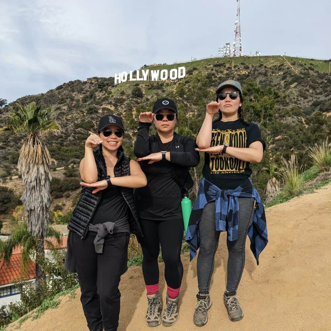 ベアトリサ・リャンさんのインスタグラム写真 - (ベアトリサ・リャンInstagram)「✨ Last hike of 2022 ✨  #dngrnoodz🐍 #hikingnoodz🐍」12月27日 6時43分 - bebe_liang