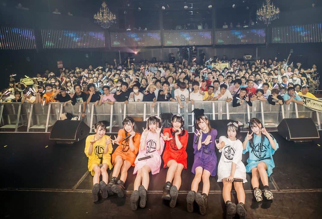 木咲りんのインスタグラム：「ハニースパイスRe.お疲れ様でした、 私のアイドル人生においてかけがえのない経験を たくさんさせて頂けた大切な場所。 * 𝓛𝓸𝓿𝓮 ...🐝🍯🫶🏻 * #idol#cosplay#cosplaygirl#japaneseidol#japanesegirl#asiangirls#asianbeauty#アイドル#ワンマン#アイドル衣装#アイドルグループ#ワンマンライブ#ハニスパ #グラビアアイドル#アイドルマスター#撮影モデル#コスプレ#コスプレイヤー#撮影会モデル#撮影モデル募集#自撮り女子#自撮り界隈#アイドル好き#粉我#偶像#グラビア#生誕#맛스타그램#인스타푸드」