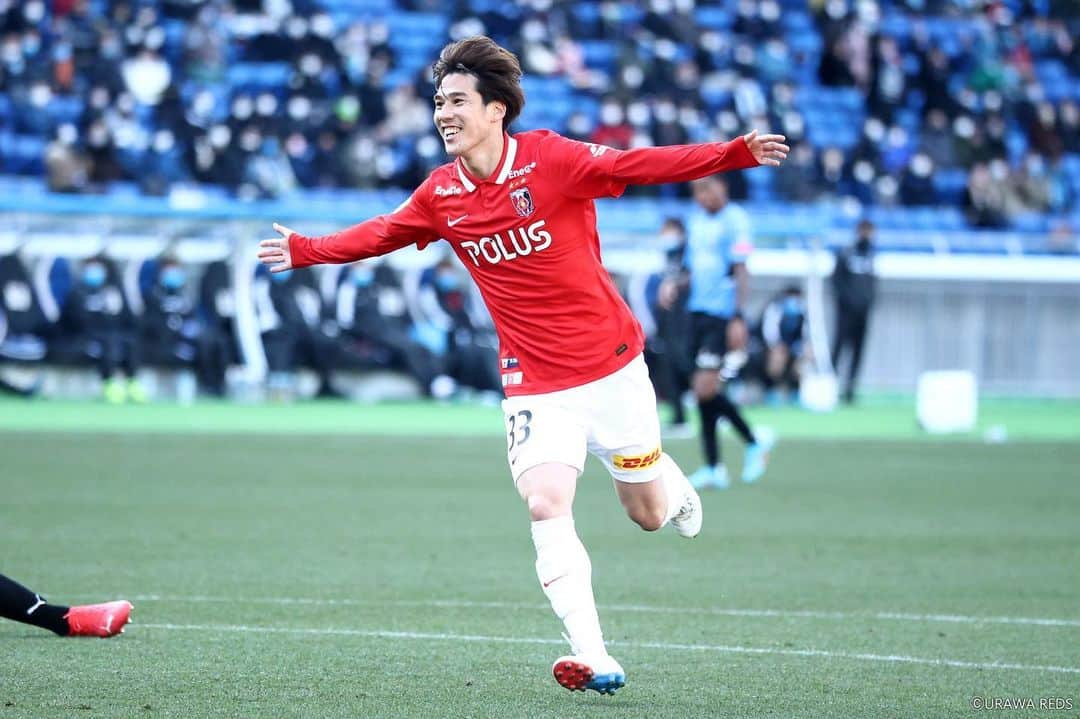 江坂任のインスタグラム：「リリースにありましたように蔚山現代FCに移籍することになりました。  チャレンジしてきます💪」
