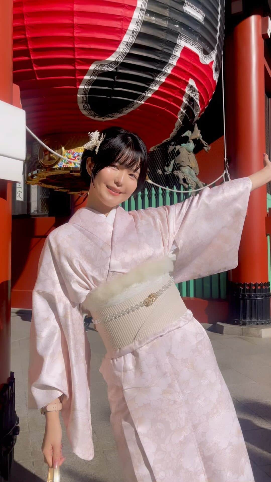九条ねぎ あぴるのインスタグラム：「🗼🗻🇯🇵🍣 #tokyo #asakusa #japan #japantrip #japanesegirl」