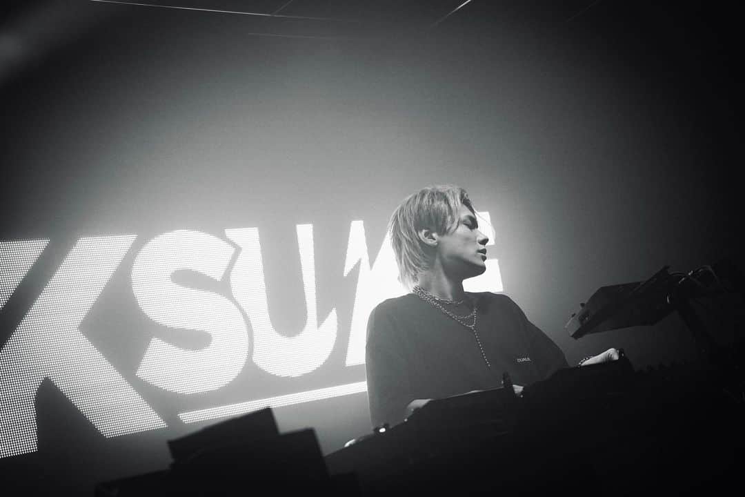 KSUKEさんのインスタグラム写真 - (KSUKEInstagram)「We had a wonderful Christmas night @club_camelot 🎄🥂 Happy holidays everyone!! 🥳  Pic by @amonryu」12月27日 21時43分 - ksuke_jpn
