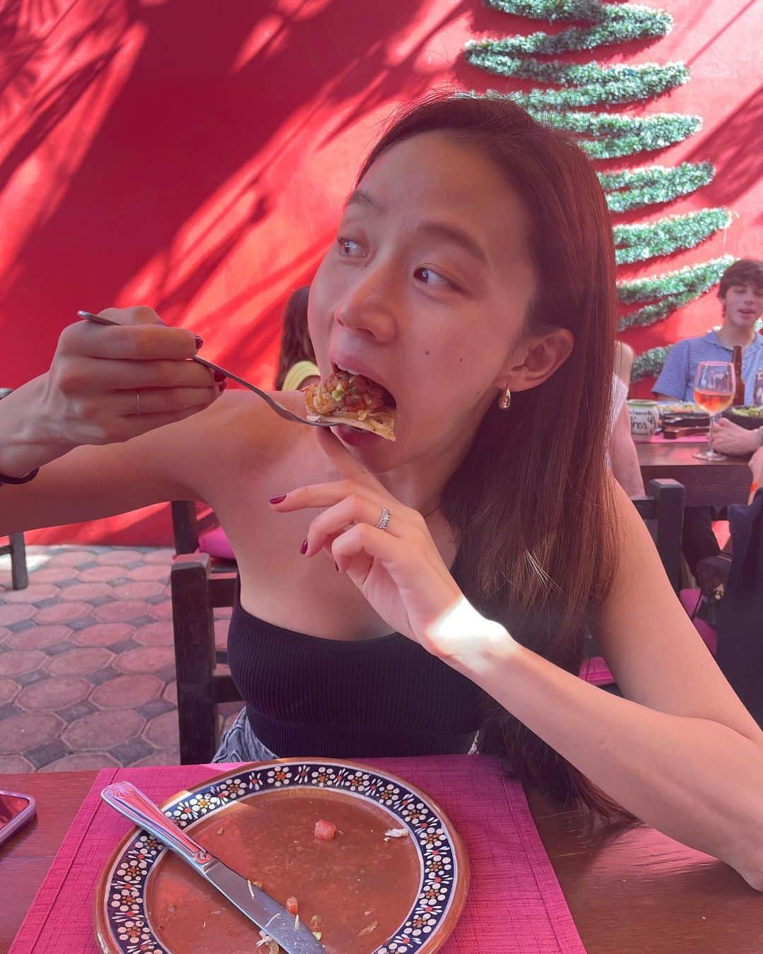 コ・ソンヒさんのインスタグラム写真 - (コ・ソンヒInstagram)「Day 2 & Day 3 🇲🇽 #loscabos #mexico  🐷 Getting 🐷 with too many 🌮❤️」12月28日 6時53分 - krnangel621