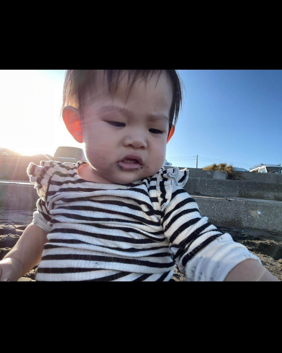 大原洋人さんのインスタグラム写真 - (大原洋人Instagram)「Happy first birthday Emma❤️ I am having best times with my family. Couldn’t ask any better life with my family❤️  @emmababy_27  瑛愛誕生日おめでとう❤️ 一年前の今日エマが生まれてきてそこから沢山いろんなことがあったけど、家族3人で最高の時間を過ごせた👶🏻 これからももっともっと楽しい生活を3人でしていこうね😊  #えまち大好き❤️ #Familylove @aina.28em」12月27日 22時02分 - hirotoohhara