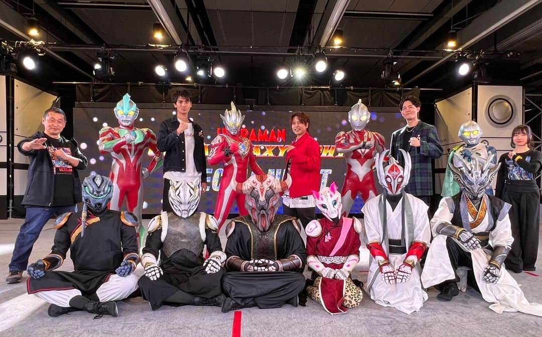 根岸拓哉さんのインスタグラム写真 - (根岸拓哉Instagram)「#ULTRAMAN.  #仲村宗悟 さん #駒田航　さん #坂本浩一　監督 #根岸拓哉」12月27日 22時28分 - takuyanegishi_official