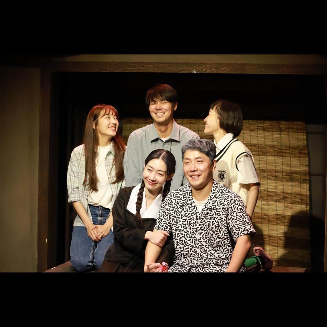 キム・ソラさんのインスタグラム写真 - (キム・ソラInstagram)「이번주 수요일 금요일 일요일 하면 끝나요 🥺 시간아 가지마😭 #복길잡화점」12月27日 23時28分 - sora.o_o