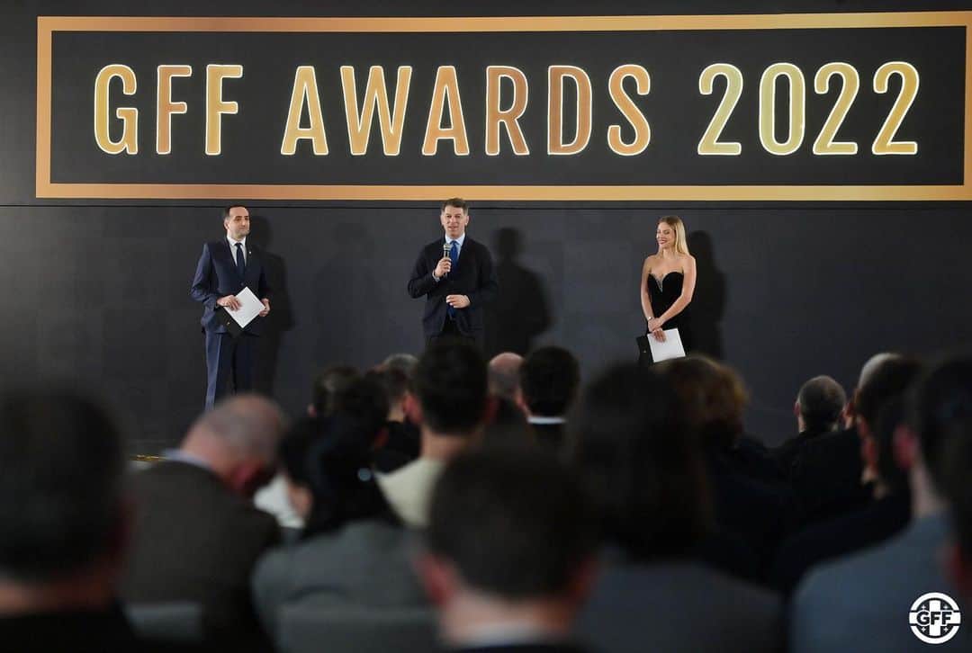 レバン・コビアシビリさんのインスタグラム写真 - (レバン・コビアシビリInstagram)「GFF Awards 2022 @georgiagff @nakrebi 🇬🇪⚽️」12月28日 0時36分 - levankobiashvili
