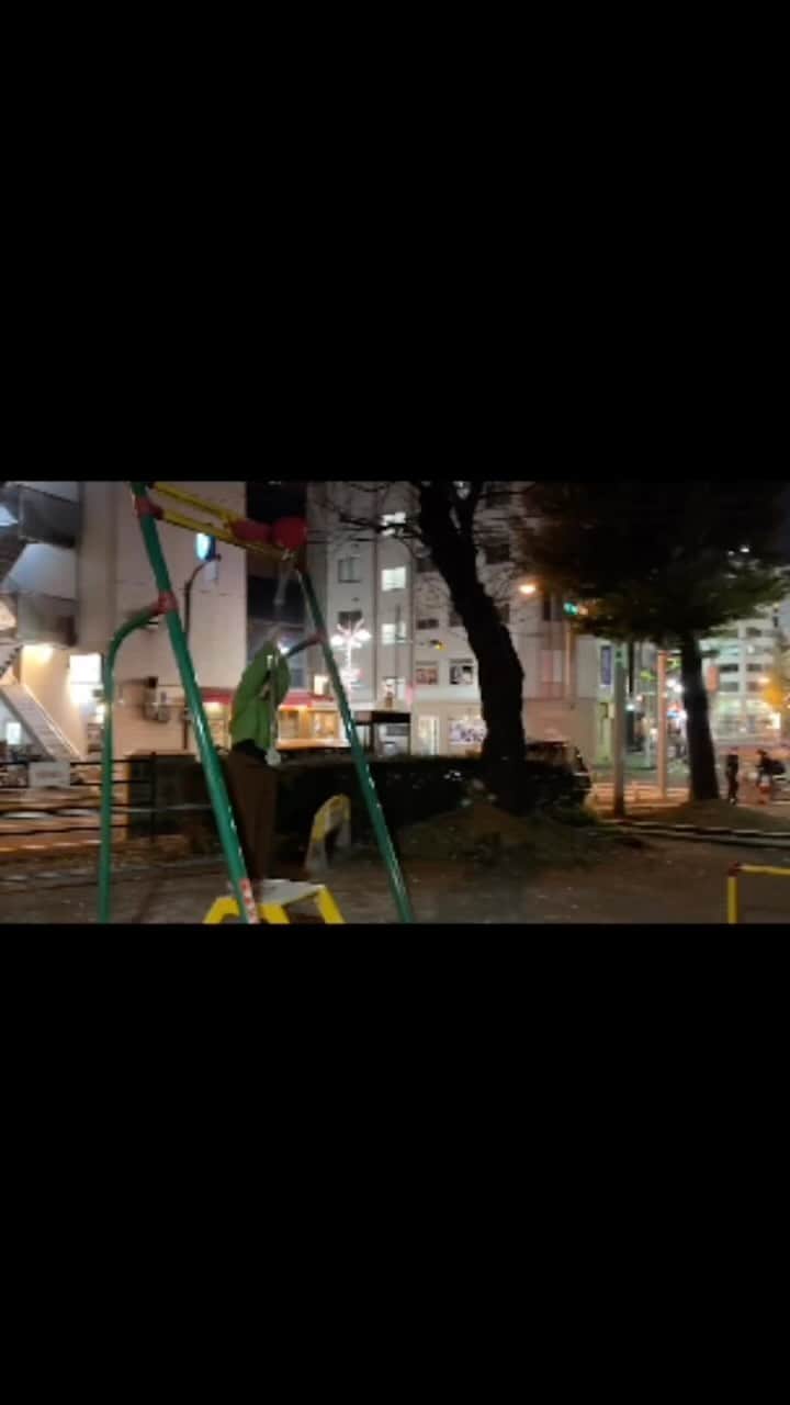 二葉エマのインスタグラム：「この浮ついた空気感は年末です。 #sasuke2022」