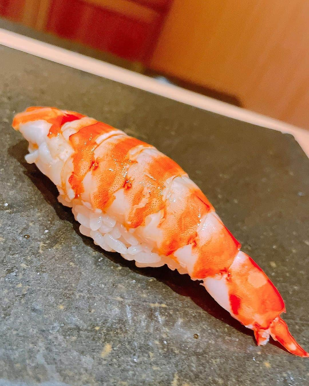 高瀬友規奈さんのインスタグラム写真 - (高瀬友規奈Instagram)「Need some sushi nutrition once in a while🍣 ・ ・ ・ 定期的なお鮨摂取。 #sushi」12月28日 11時52分 - yukina_731