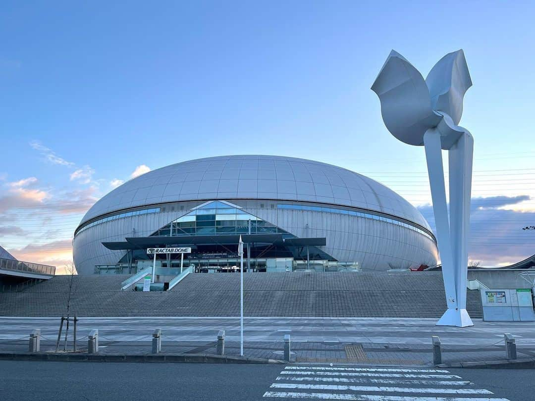 堀池亮介さんのインスタグラム写真 - (堀池亮介Instagram)「全日本フィギュアスケート選手権2022⛸  先日、初めて全日本フィギュアの女子SPとFSの実況をしました。 実況しながらも、選手たちの美しく、力強く、想いのこもった滑りにとても感動しました。 選手、関係者の皆さん本当にお疲れさまでした！  #フィギュアスケート #全日本フィギュアスケート選手権」12月28日 13時34分 - ryosuke_horiike